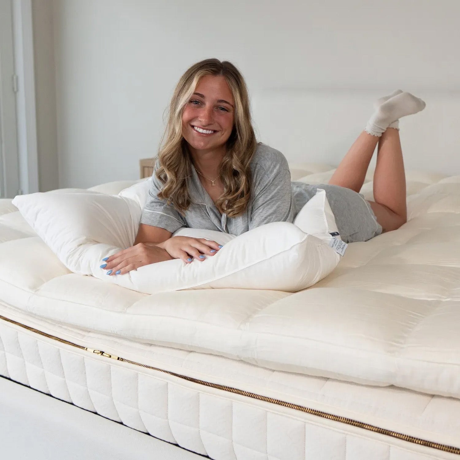 Naturepedic Box-Stitched organic Latex topper